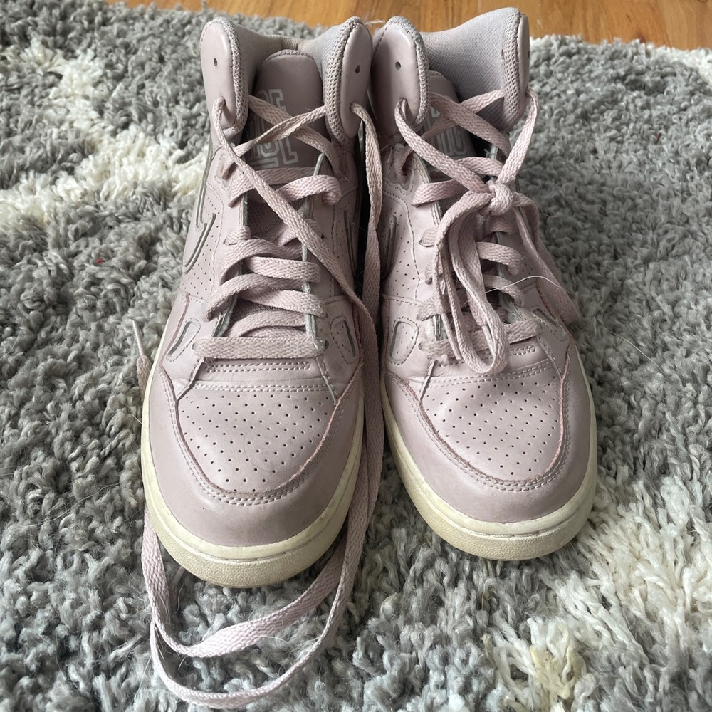 NIKE high tops